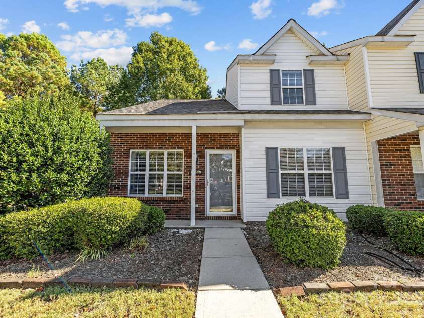 13648 Meade Glen Court, Charlotte, NC 28273.  MLS# CAR4303229, YatesRealty ID 3898. 