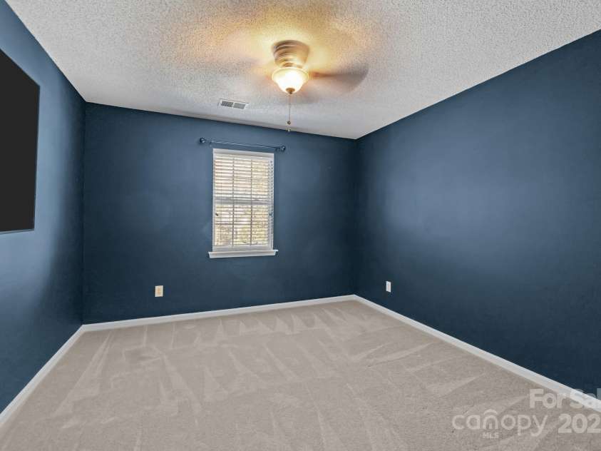 13648 Meade Glen Court, Charlotte, NC 28273.  MLS# CAR4303229, YatesRealty ID 3898. 