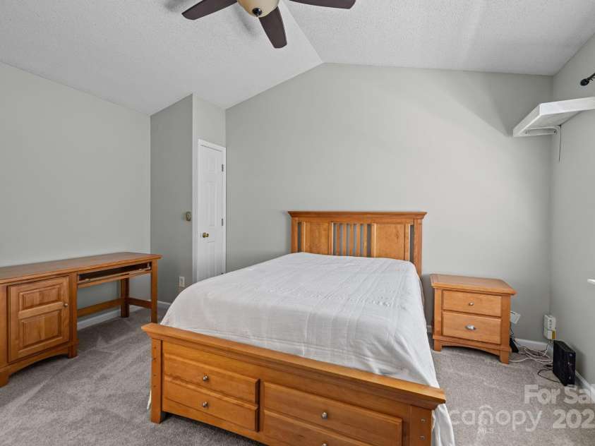 13648 Meade Glen Court, Charlotte, NC 28273.  MLS# CAR4303229, YatesRealty ID 3898. 