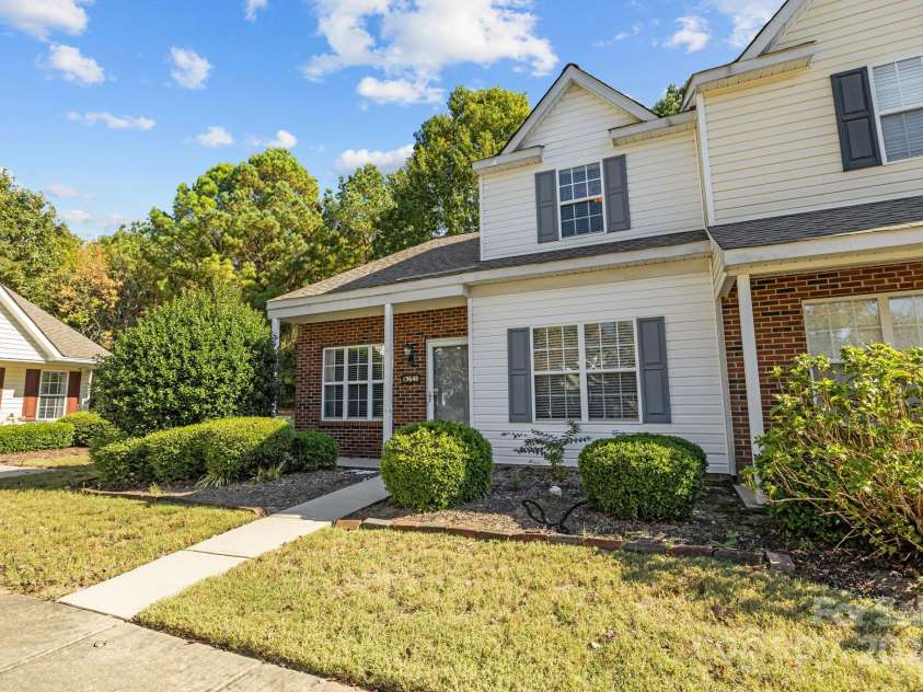 13648 Meade Glen Court, Charlotte, NC 28273.  MLS# CAR4303229, YatesRealty ID 3898. 