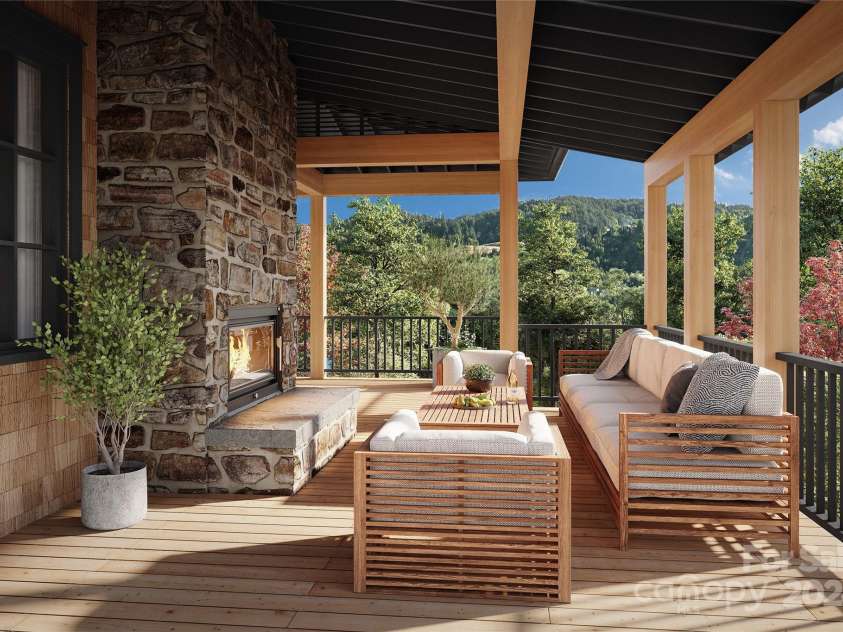 210 Side Cut Way, Sylva, NC 28779.  MLS# CAR4096624, YatesRealty ID 3898. 