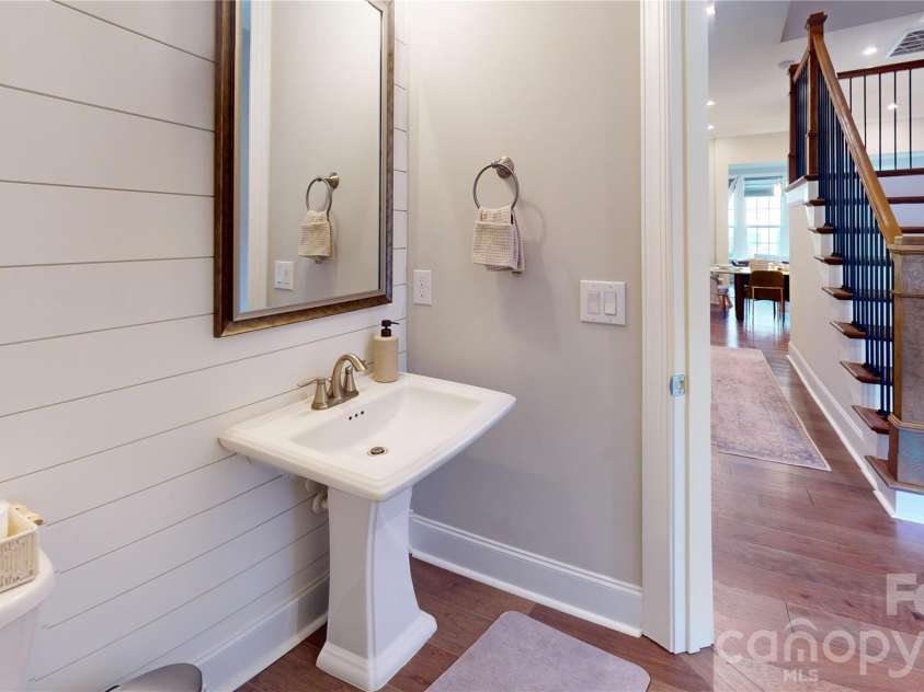 15024 Clear Sky Lane, Charlotte, NC 28277.  MLS# CAR4389195, YatesRealty ID 38982. 