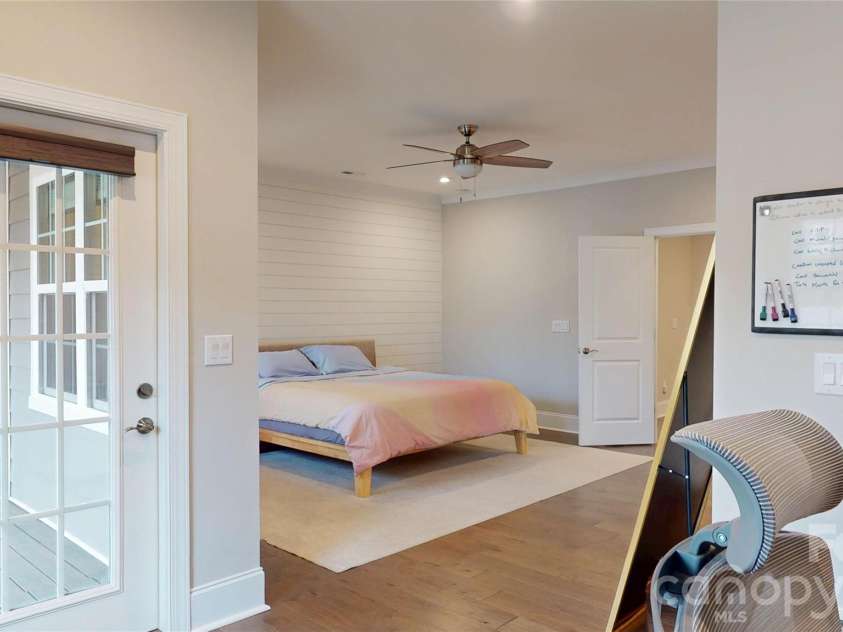 15024 Clear Sky Lane, Charlotte, NC 28277.  MLS# CAR4389195, YatesRealty ID 38982. 
