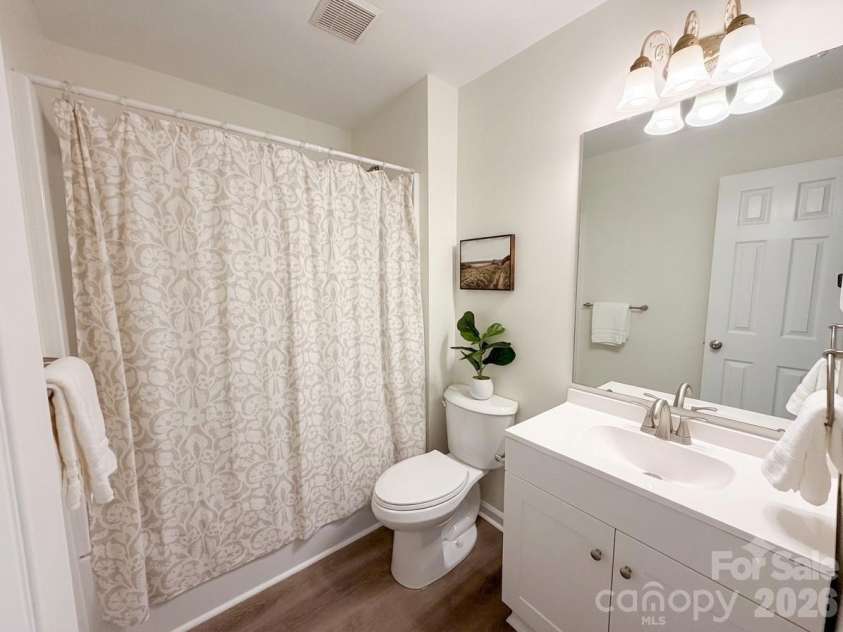 10448 Misty Ridge Lane, Charlotte, NC 28277.  MLS# CAR4401263, YatesRealty ID 38985. 