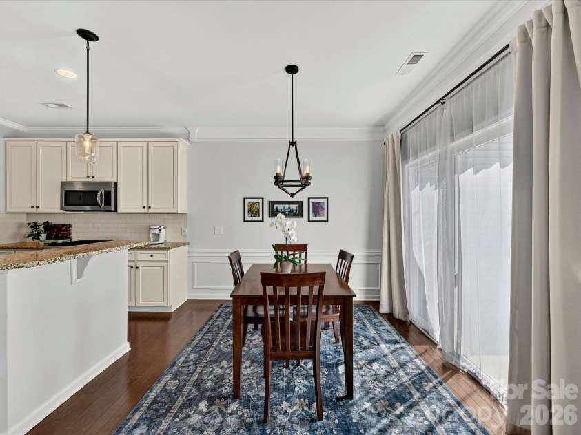6017 Carrollton Lane, Charlotte, NC 28210.  MLS# CAR4400871, YatesRealty ID 38986. 