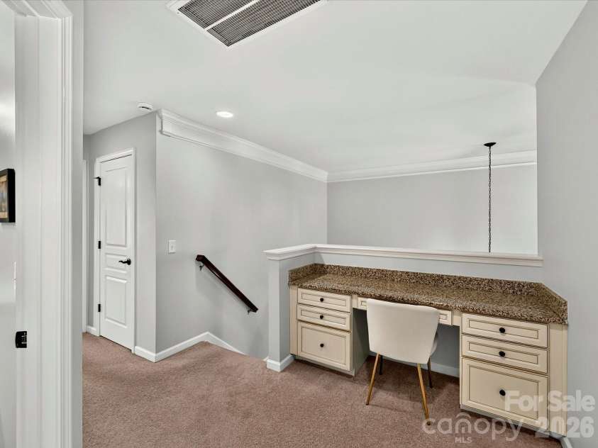 6017 Carrollton Lane, Charlotte, NC 28210.  MLS# CAR4400871, YatesRealty ID 38986. 