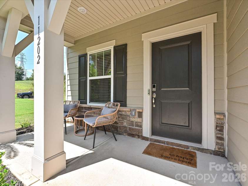 11202 Broadbent Court, Charlotte, NC 28278.  MLS# CAR4370699, YatesRealty ID 38988. Welcome!