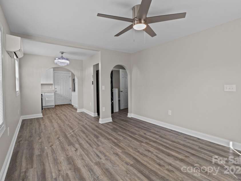 2208 Ridge Avenue, Kannapolis, NC 28023.  MLS# CAR4184006, YatesRealty ID 3899. 