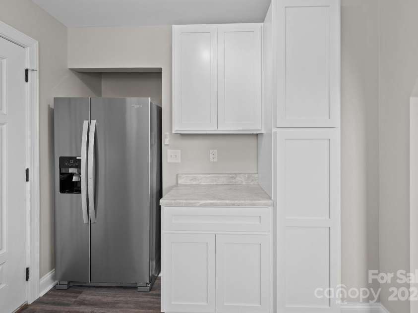 2208 Ridge Avenue, Kannapolis, NC 28023.  MLS# CAR4184006, YatesRealty ID 3899. 