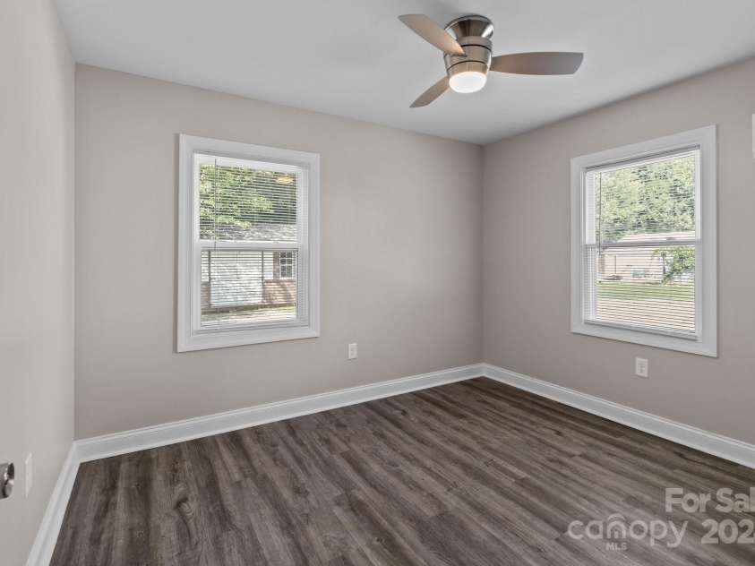 2208 Ridge Avenue, Kannapolis, NC 28023.  MLS# CAR4184006, YatesRealty ID 3899. 