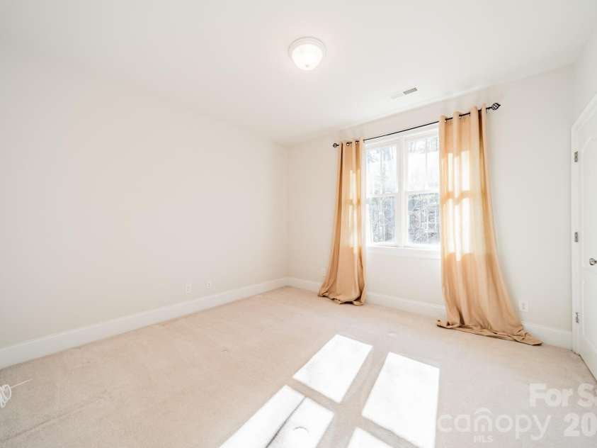 5215 Beacon Court, Fort Mill, SC 29708.  MLS# CAR4341108, YatesRealty ID 3899. 