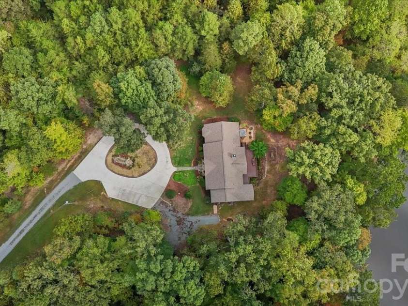 7355 Pisgah Covered Bridge Road, Asheboro, NC 27205.  MLS# CAR4344069, YatesRealty ID 3899. 