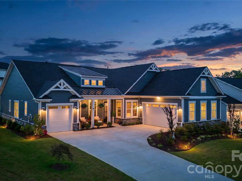 247 Lanyard Lane, Belmont, NC 28012.  MLS# CAR4389103, YatesRealty ID 38991. 