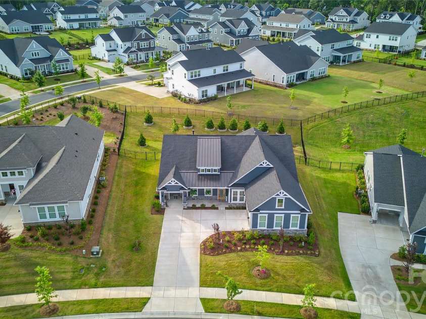 247 Lanyard Lane, Belmont, NC 28012.  MLS# CAR4389103, YatesRealty ID 38991. 