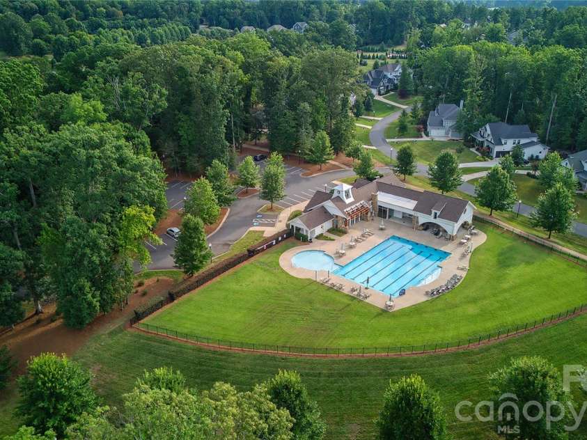 247 Lanyard Lane, Belmont, NC 28012.  MLS# CAR4389103, YatesRealty ID 38991. 