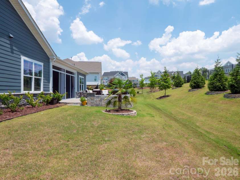 247 Lanyard Lane, Belmont, NC 28012.  MLS# CAR4389103, YatesRealty ID 38991. 