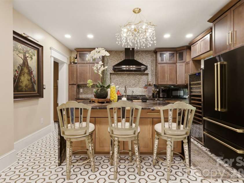 629 Mitchell Avenue, Salisbury, NC 28144.  MLS# CAR4402081, YatesRealty ID 38992. 
