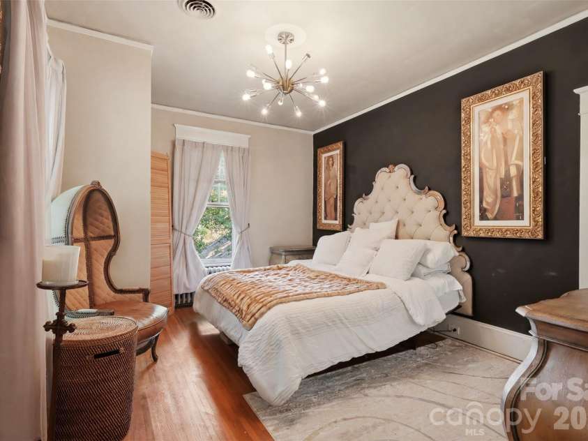 629 Mitchell Avenue, Salisbury, NC 28144.  MLS# CAR4402081, YatesRealty ID 38992. 