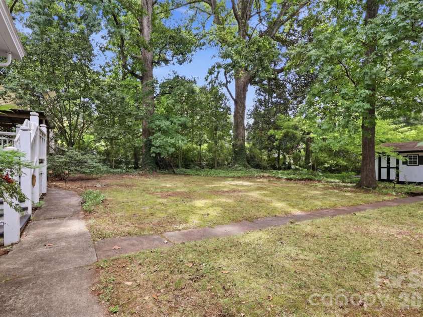 629 Mitchell Avenue, Salisbury, NC 28144.  MLS# CAR4402081, YatesRealty ID 38992. 