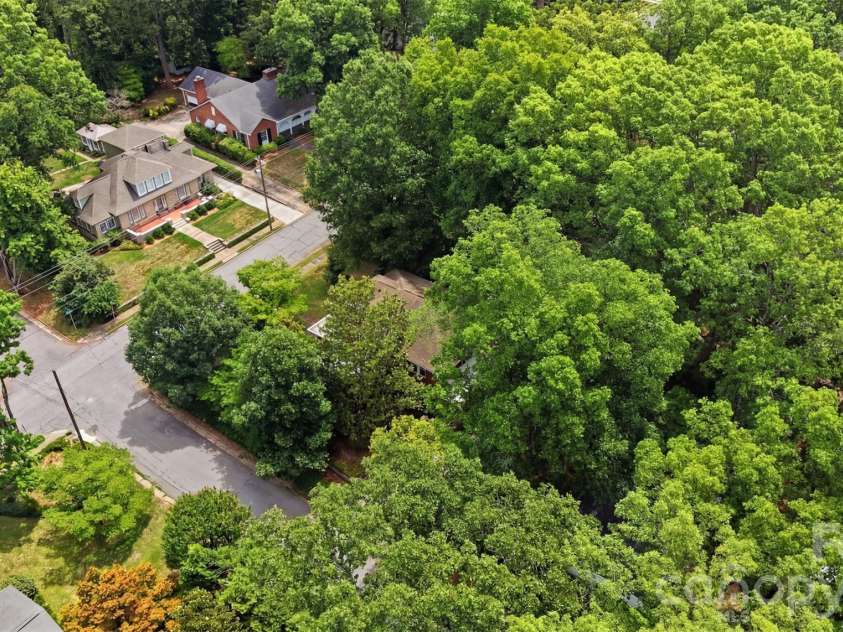 629 Mitchell Avenue, Salisbury, NC 28144.  MLS# CAR4402081, YatesRealty ID 38992. 