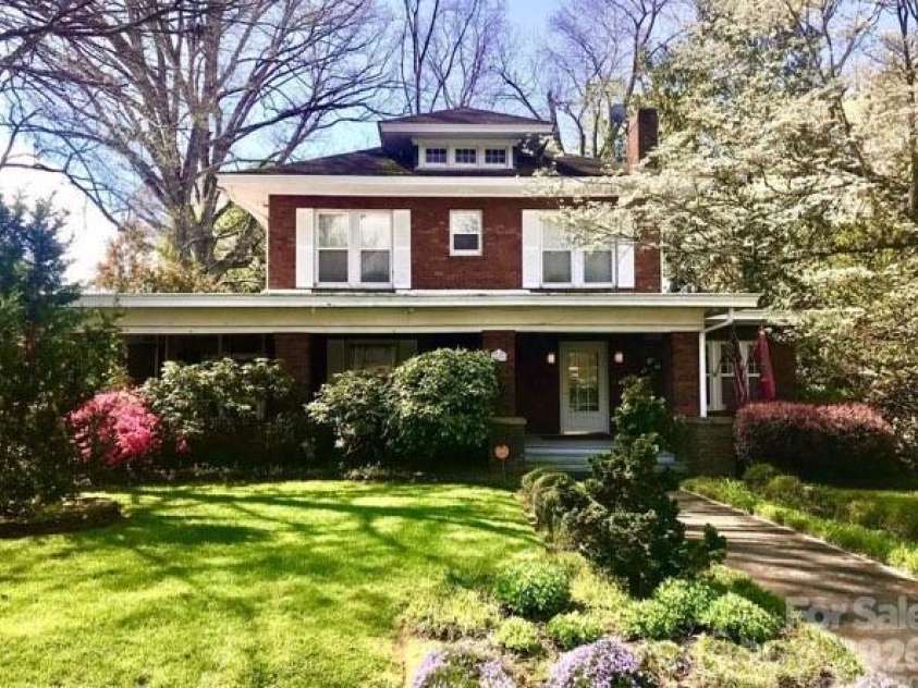629 Mitchell Avenue, Salisbury, NC 28144.  MLS# CAR4402081, YatesRealty ID 38992. 