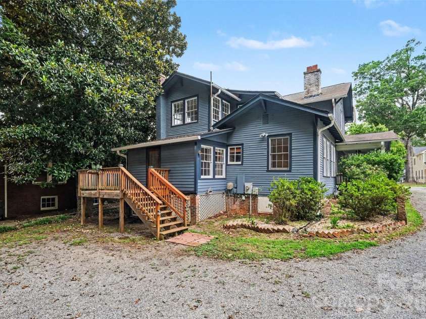 75 Cabarrus Avenue, Concord, NC 28025.  MLS# CAR4406575, YatesRealty ID 38993. 
