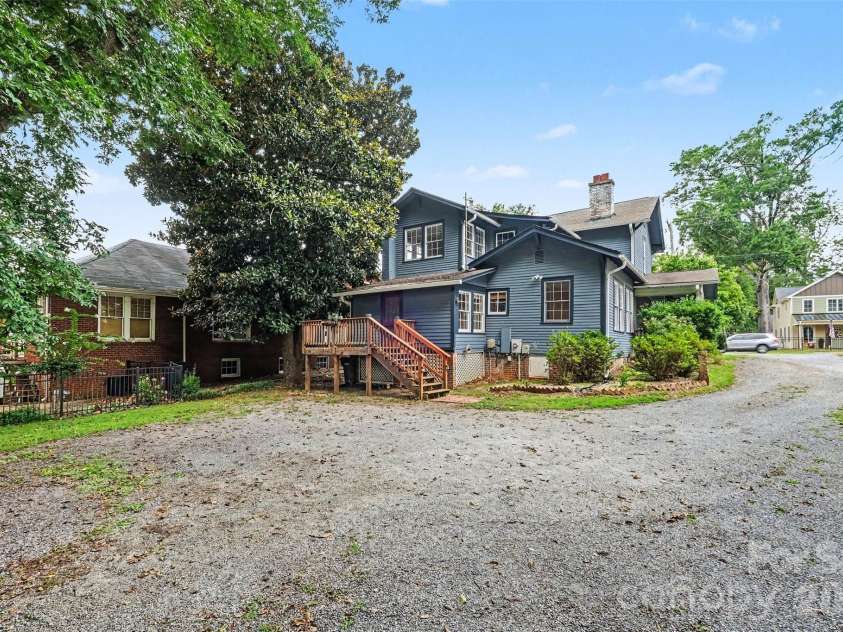 75 Cabarrus Avenue, Concord, NC 28025.  MLS# CAR4406575, YatesRealty ID 38993. 