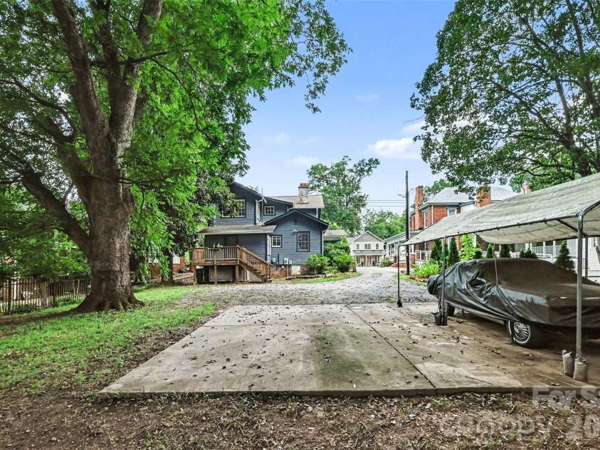 75 Cabarrus Avenue, Concord, NC 28025.  MLS# CAR4406575, YatesRealty ID 38993. 