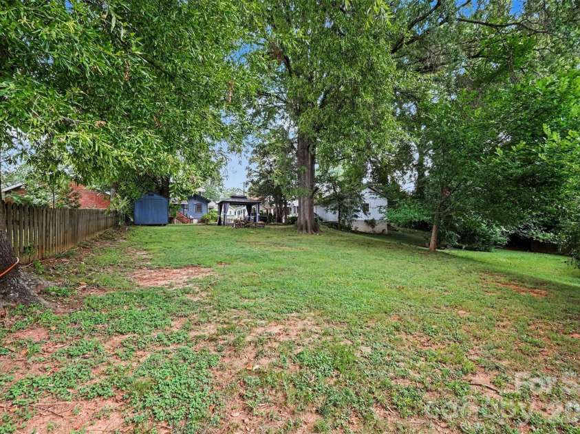 75 Cabarrus Avenue, Concord, NC 28025.  MLS# CAR4406575, YatesRealty ID 38993. 