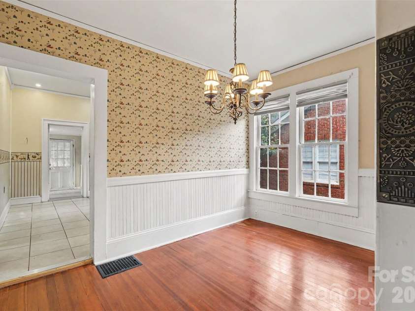 75 Cabarrus Avenue, Concord, NC 28025.  MLS# CAR4406575, YatesRealty ID 38993. Breakfast Room