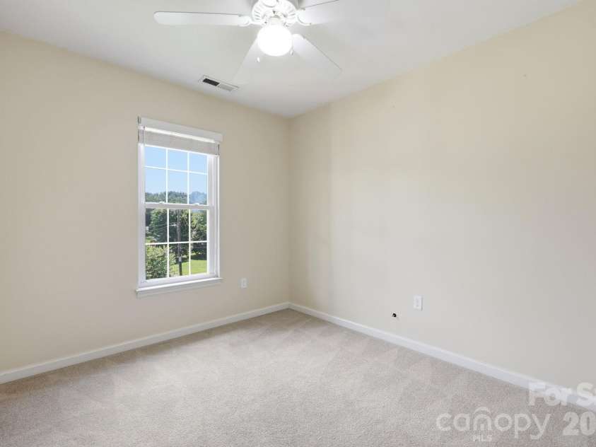 320 Meadowbrook Drive, Canton, NC 28716.  MLS# CAR4402508, YatesRealty ID 38995. 
