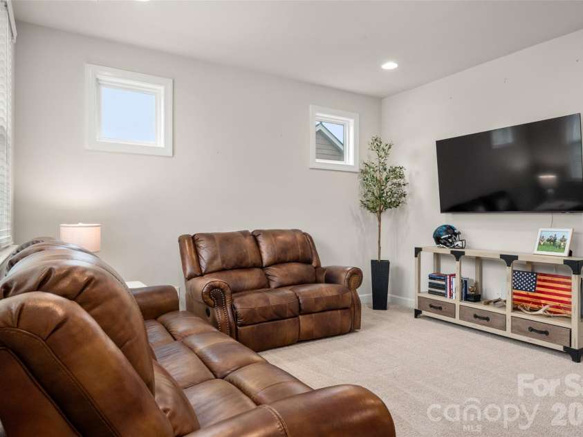 438 Sandbar Point, Clover, SC 29710.  MLS# CAR4403257, YatesRealty ID 38997. 