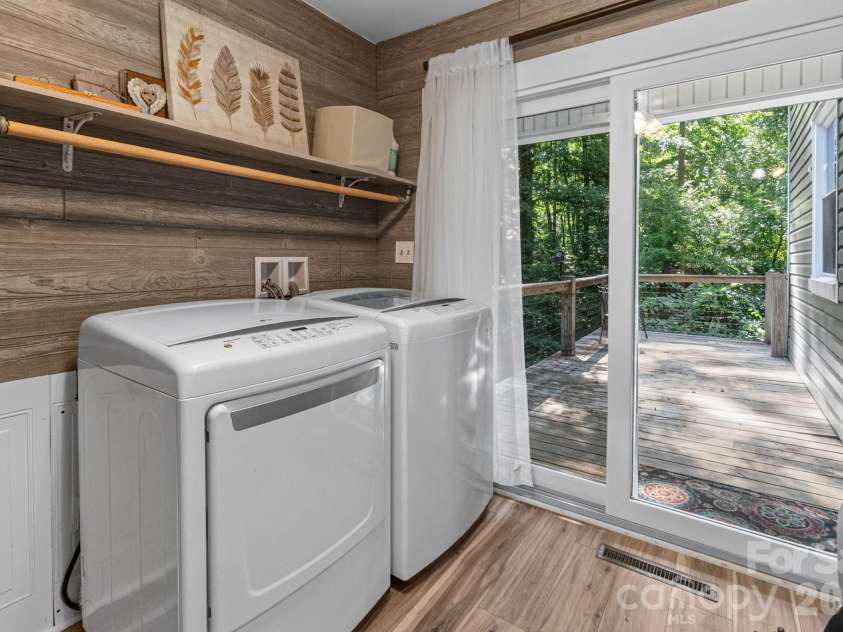 167 Dunlap Loop, Statesville, NC 28625.  MLS# CAR4402563, YatesRealty ID 38998. 