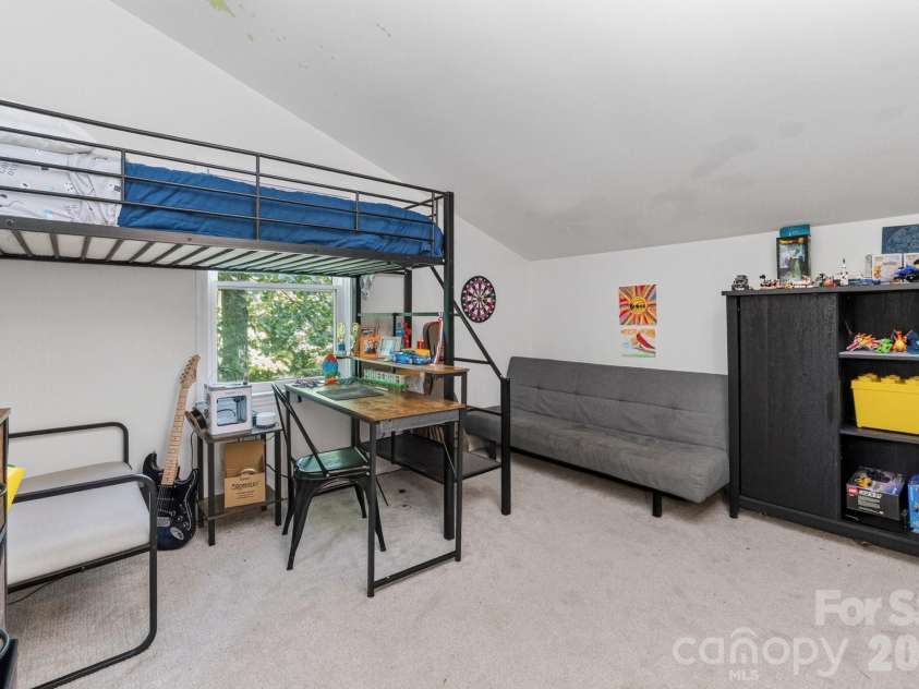 167 Dunlap Loop, Statesville, NC 28625.  MLS# CAR4402563, YatesRealty ID 38998. 