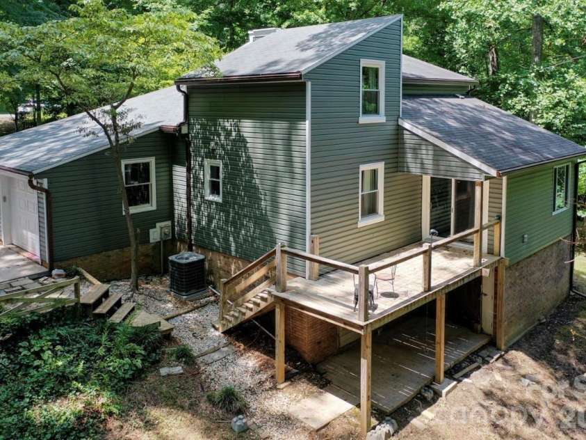 167 Dunlap Loop, Statesville, NC 28625.  MLS# CAR4402563, YatesRealty ID 38998. 