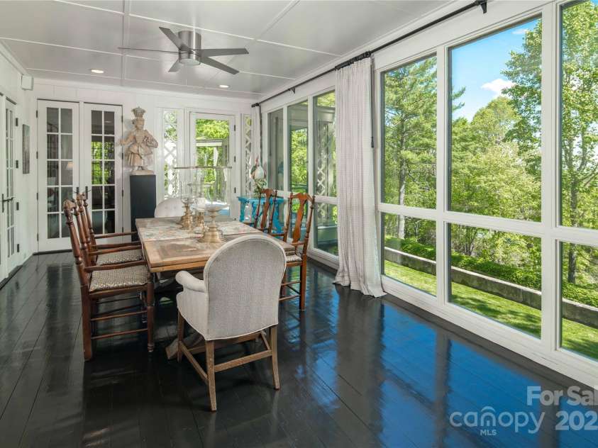 362 Wonderland Trail, Blowing Rock, NC 28605.  MLS# CAR4260759, YatesRealty ID 39. 