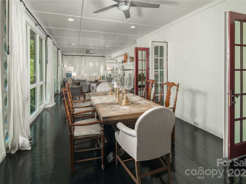 362 Wonderland Trail, Blowing Rock, NC 28605.  MLS# CAR4260759, YatesRealty ID 39. 