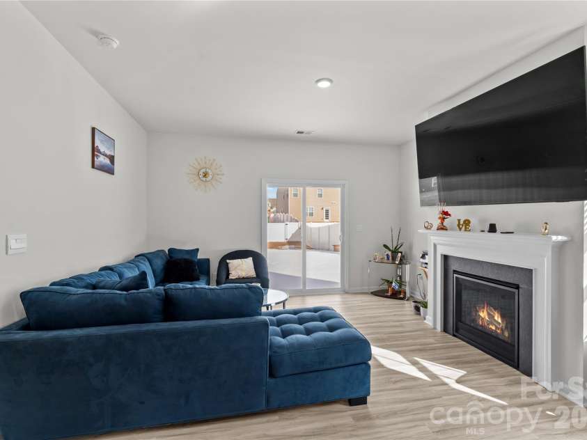 136 Sycamore Springs Drive, Statesville, NC 28677.  MLS# CAR4344983, YatesRealty ID 3900. 