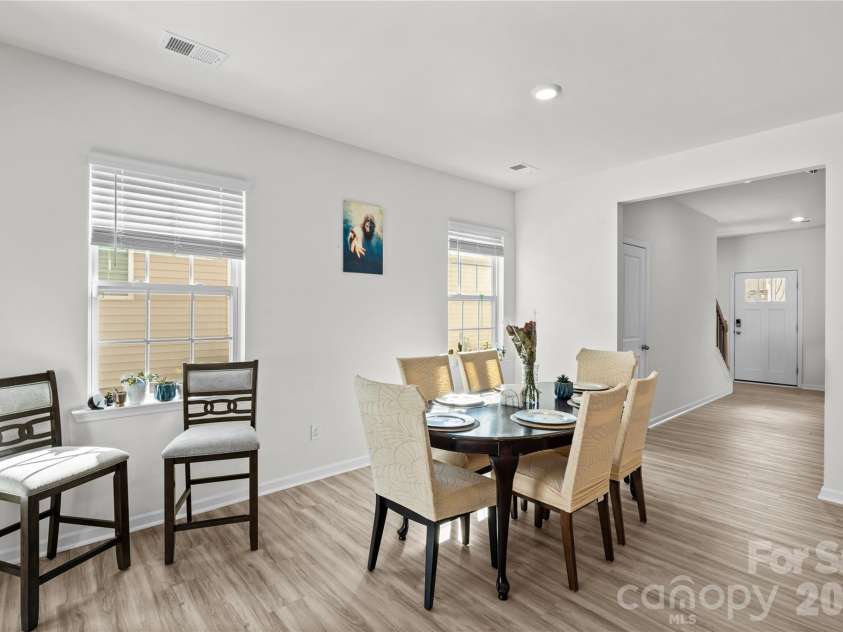 136 Sycamore Springs Drive, Statesville, NC 28677.  MLS# CAR4344983, YatesRealty ID 3900. 