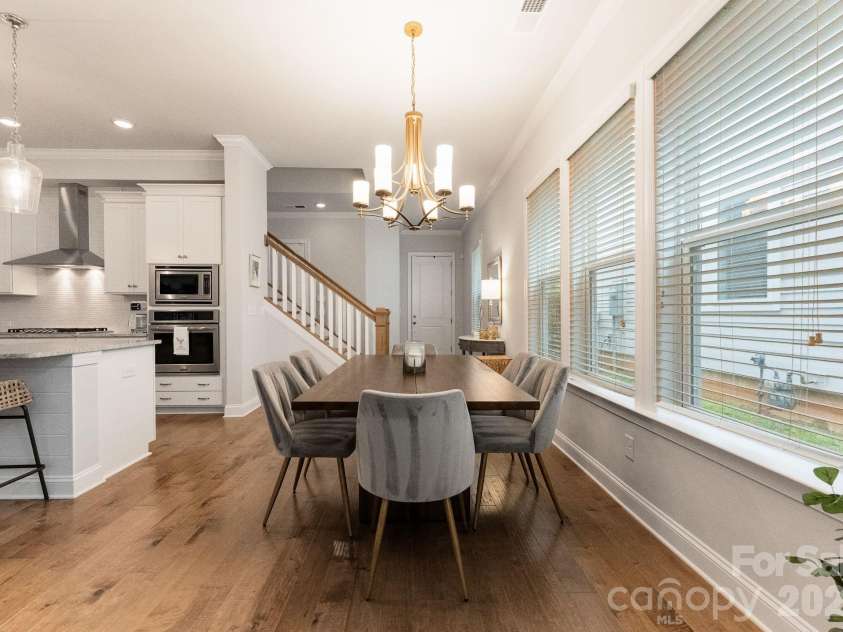 521 Belton Street, Charlotte, NC 28209.  MLS# CAR4291273, YatesRealty ID 3900. 