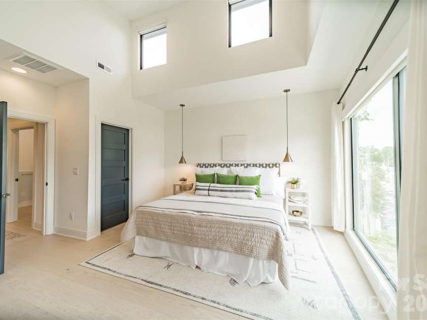 3305 Spencer Street, Charlotte, NC 28205.  MLS# CAR4396117, YatesRealty ID 39000. Primary Suite