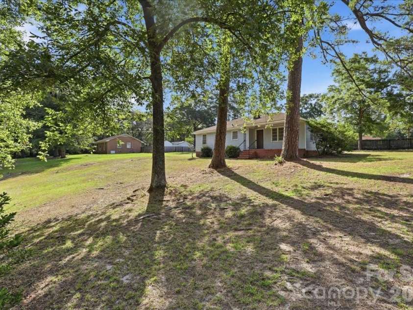 310 Varn Street, Walterboro, SC 29488.  MLS# CAR4405619, YatesRealty ID 39003. 