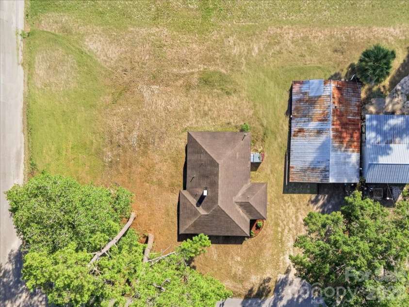 310 Varn Street, Walterboro, SC 29488.  MLS# CAR4405619, YatesRealty ID 39003. 
