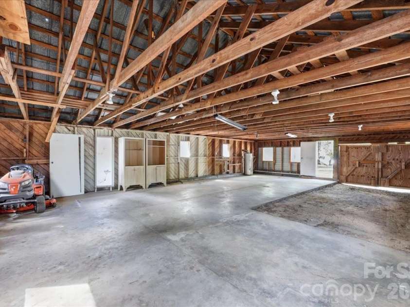 310 Varn Street, Walterboro, SC 29488.  MLS# CAR4405619, YatesRealty ID 39003. 