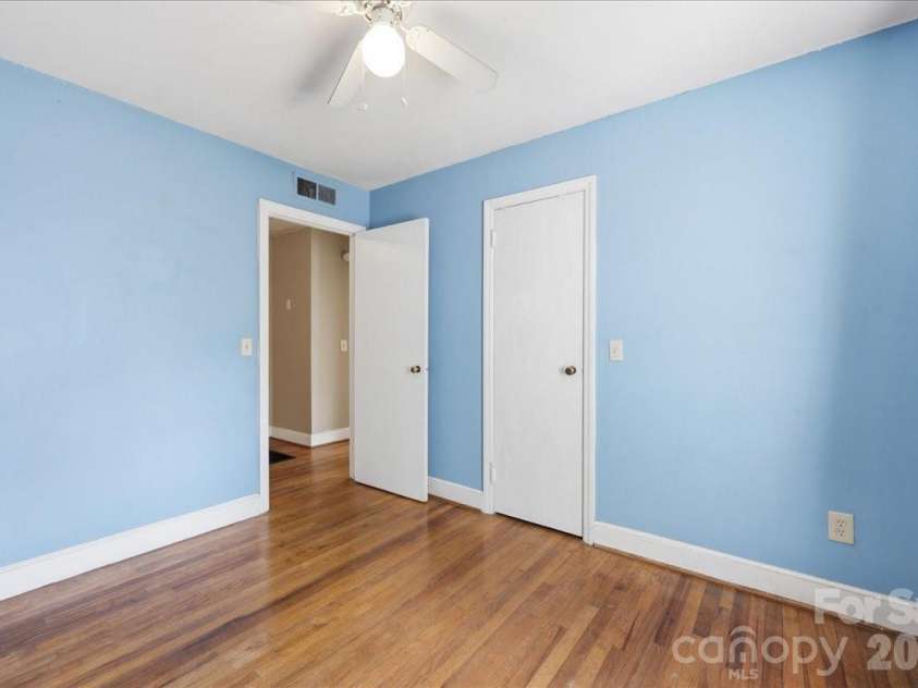 310 Varn Street, Walterboro, SC 29488.  MLS# CAR4405619, YatesRealty ID 39003. 