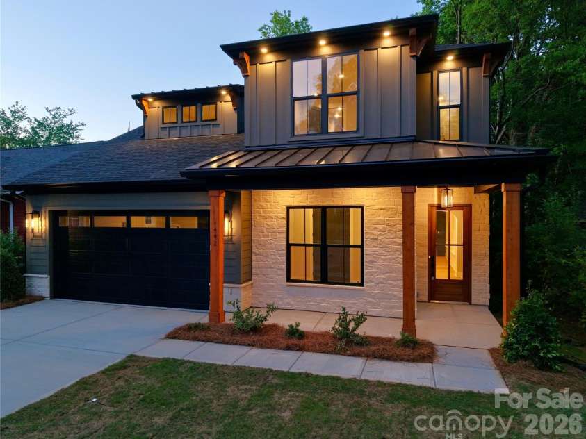 442 Sylvania Avenue, Charlotte, NC 28206.  MLS# CAR4381859, YatesRealty ID 39004. 