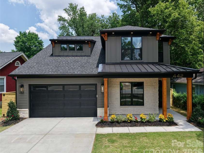 442 Sylvania Avenue, Charlotte, NC 28206.  MLS# CAR4381859, YatesRealty ID 39004. 