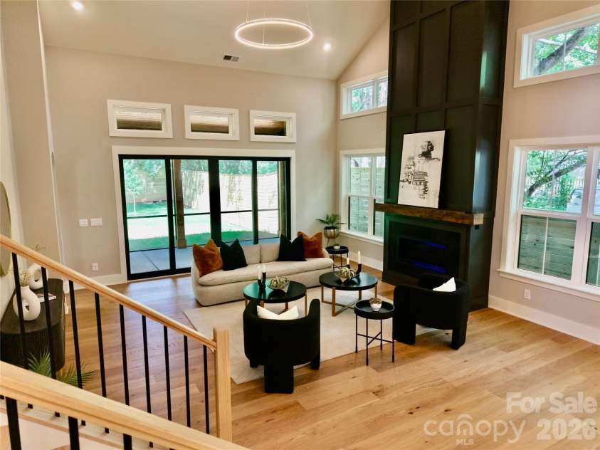 442 Sylvania Avenue, Charlotte, NC 28206.  MLS# CAR4381859, YatesRealty ID 39004. 