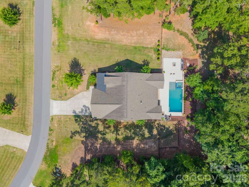 410 Kensington Park Way, Waxhaw, NC 28173.  MLS# CAR4397760, YatesRealty ID 39005. 