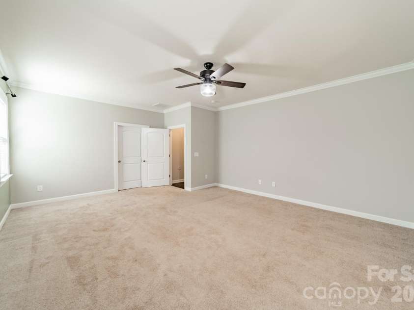 410 Kensington Park Way, Waxhaw, NC 28173.  MLS# CAR4397760, YatesRealty ID 39005. 